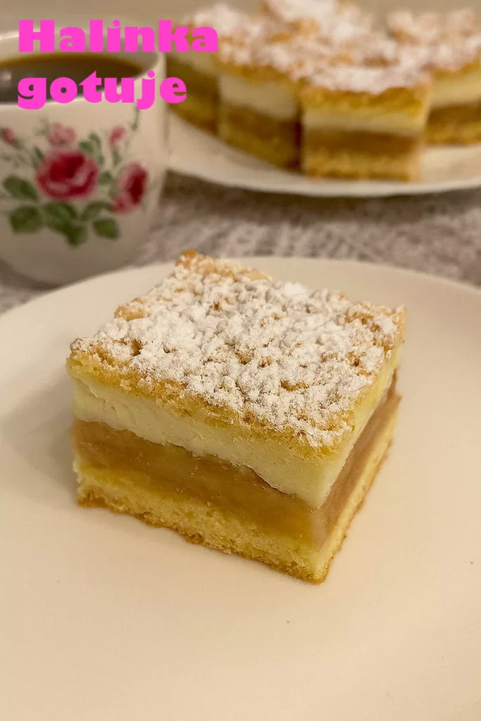Szarlotka z budyniem na dużą blaszkę