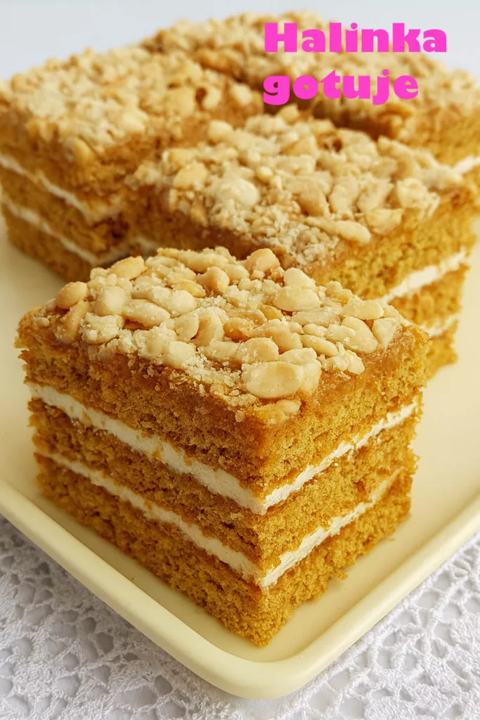 Miodownik z kremem mlecznym i kajmakiem