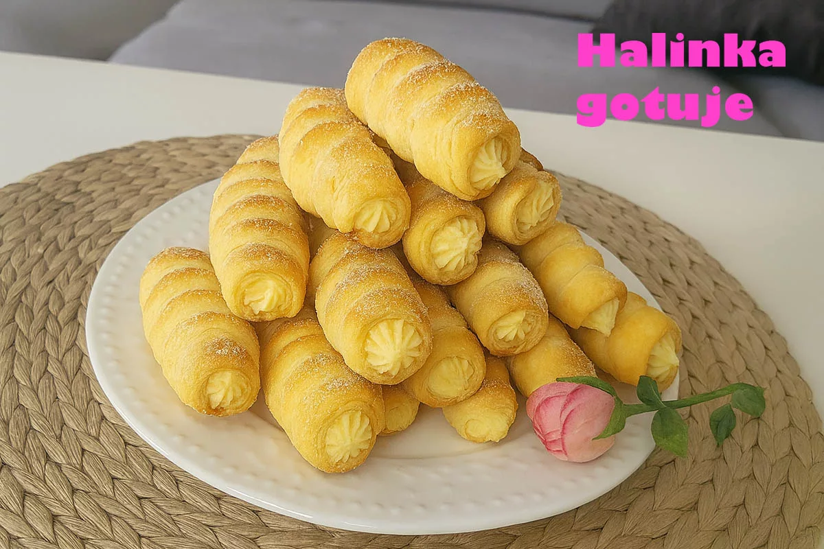 Rożki z kremem budyniowym