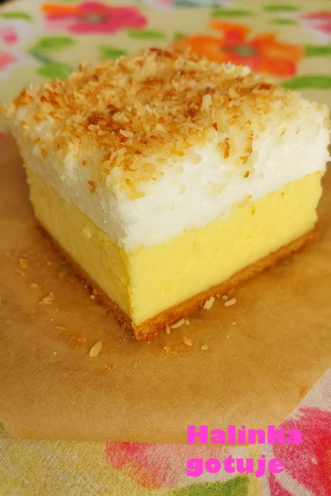 Sernik z bezą kokosową – delikatny, wysoki i bardzo smaczny