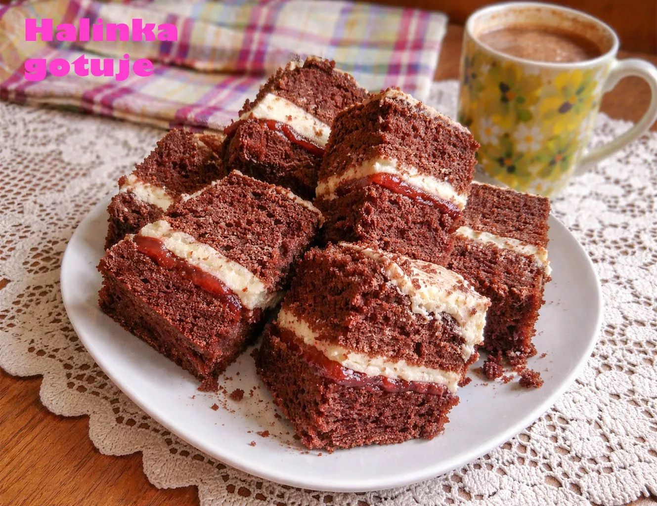 Murzynek z kremem śmietankowym